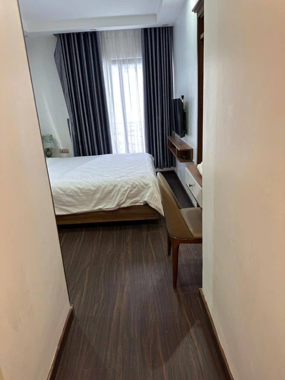 Royal Hotel & Apartment Da Nang Buitenkant foto